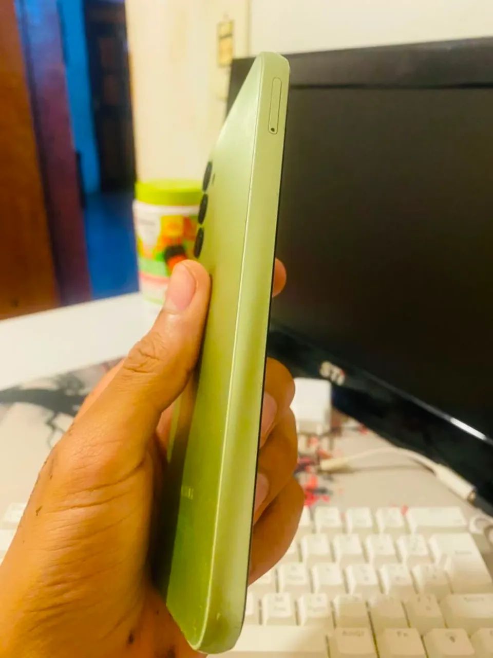 GALAXY A14 APENAS TELA E MARCAS DE USO - Foto 2