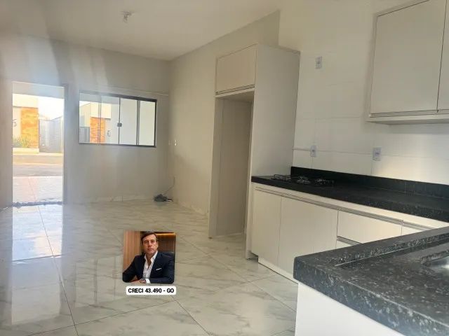 Linda casa com armários e suíte em condomínio - Foto 4