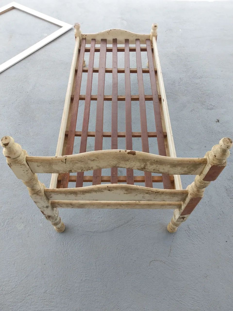Estrado de madeira para cama de solteiro  - Foto 2