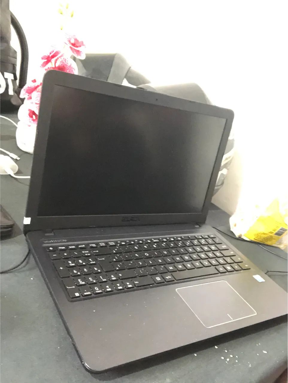 Notebook ASUS X543MA 4 DE RAM 120GB