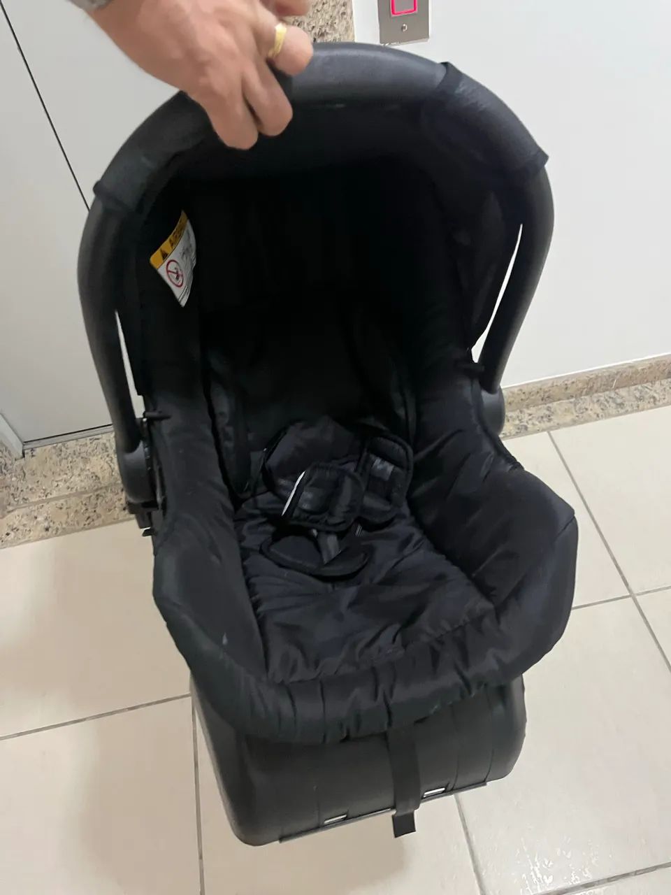 Bebê conforto Grid Galzerano + Base veicular - Foto 3