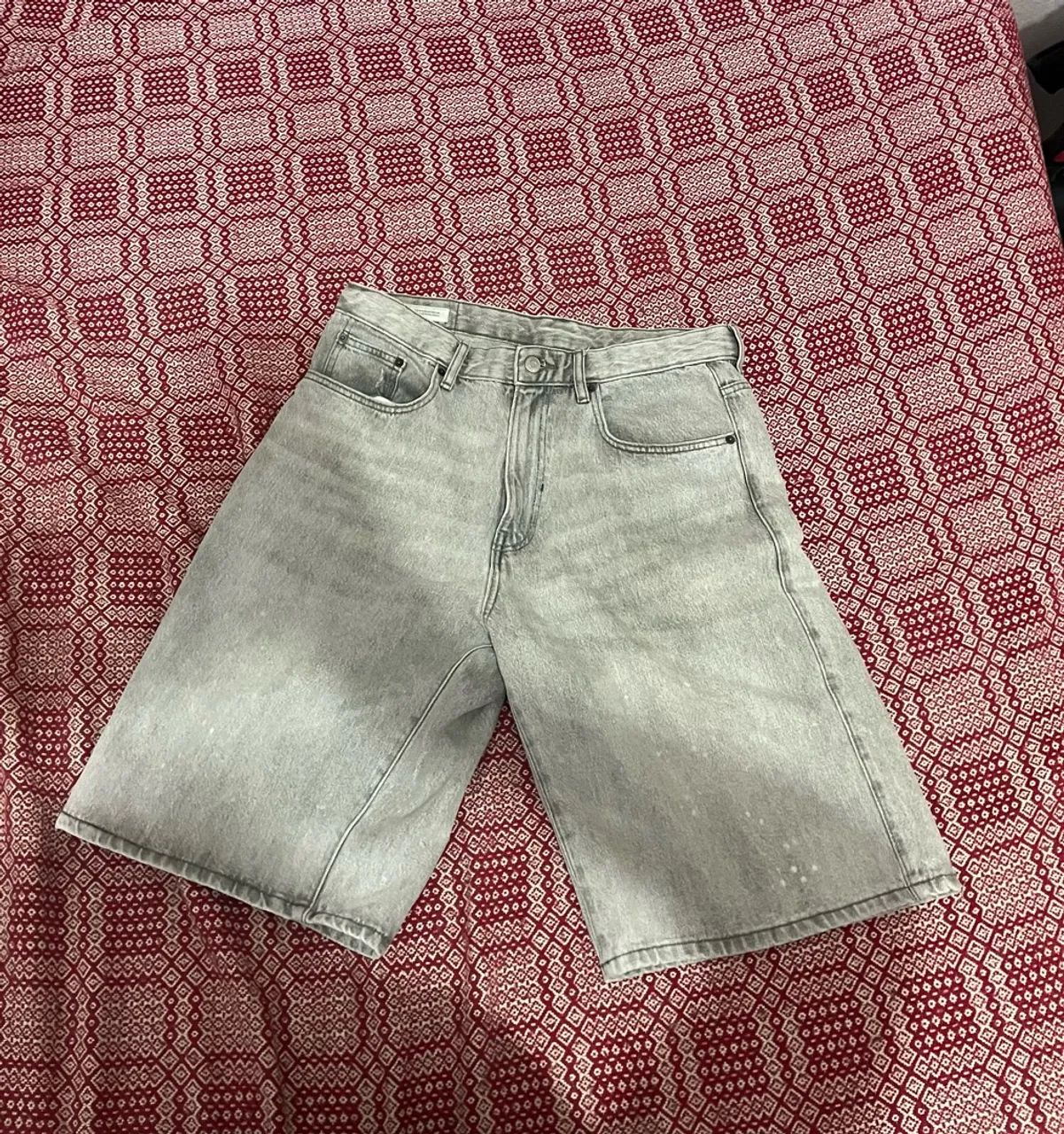 jorts zara cinza