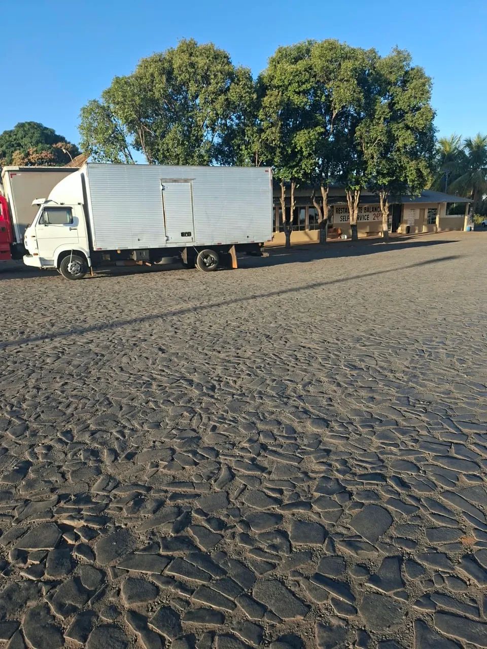 Caminhão Volkswagen 8.140 - Foto 5