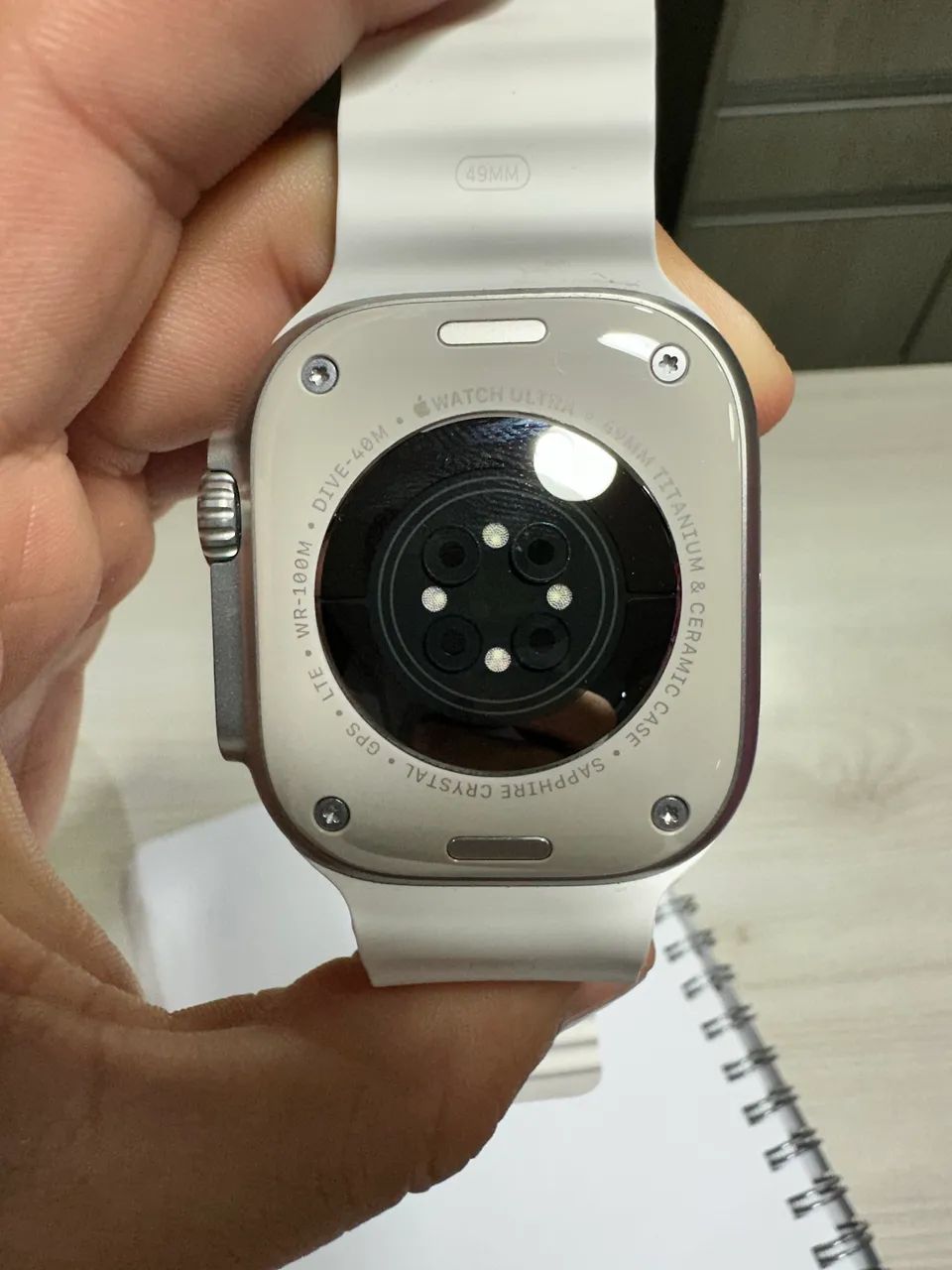 Apple Watch Ultra 2 - Foto 4