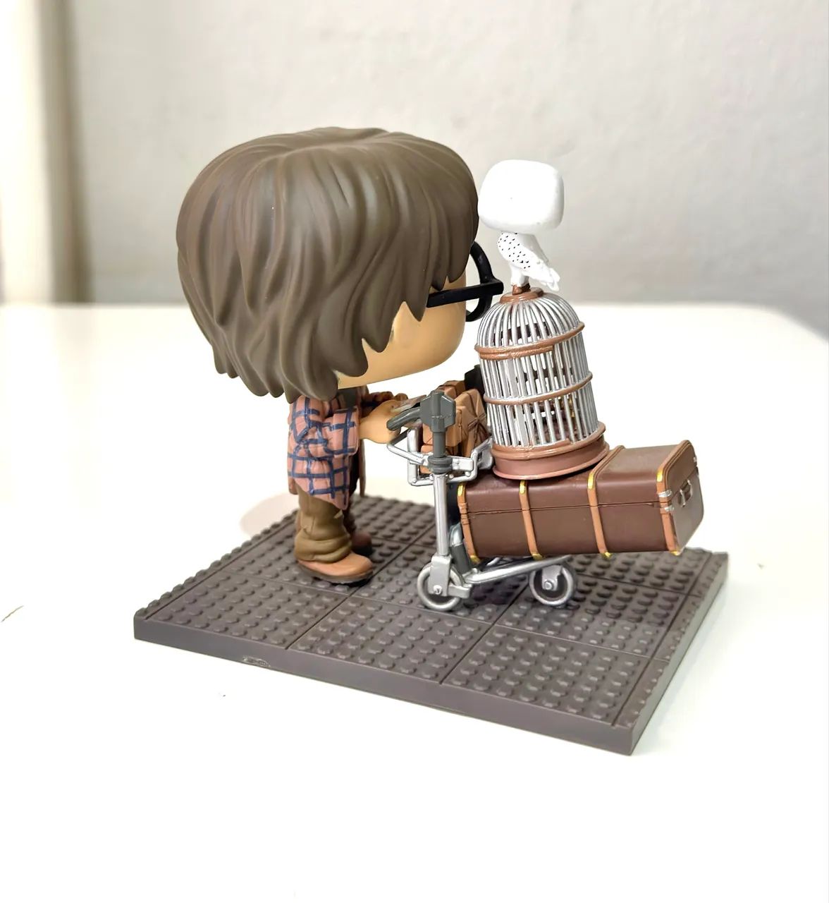 Funko Pop! Deluxe Harry Potter Pushing Trolley - 135 - Foto 3