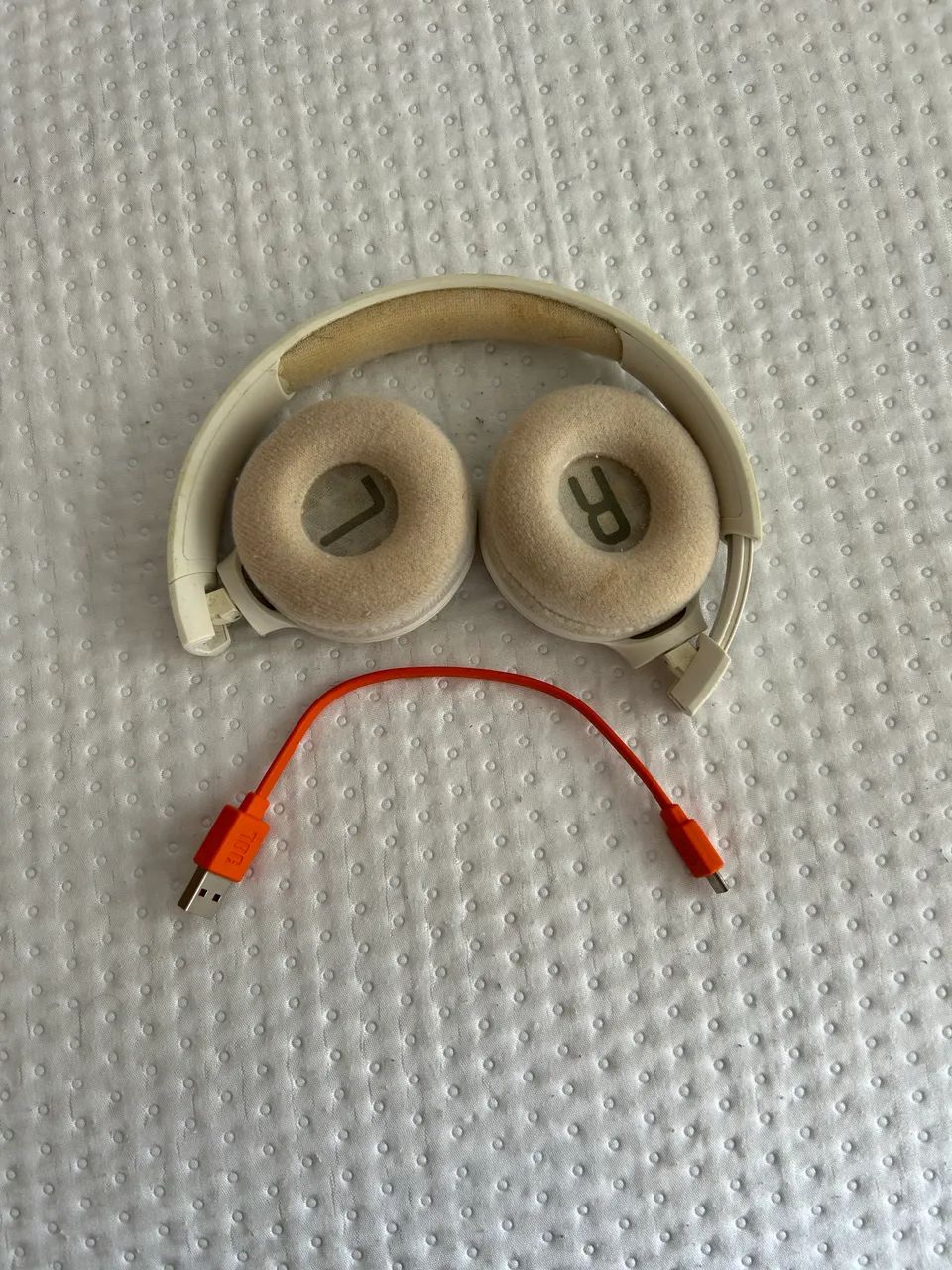 Fone de ouvido JBL Branco