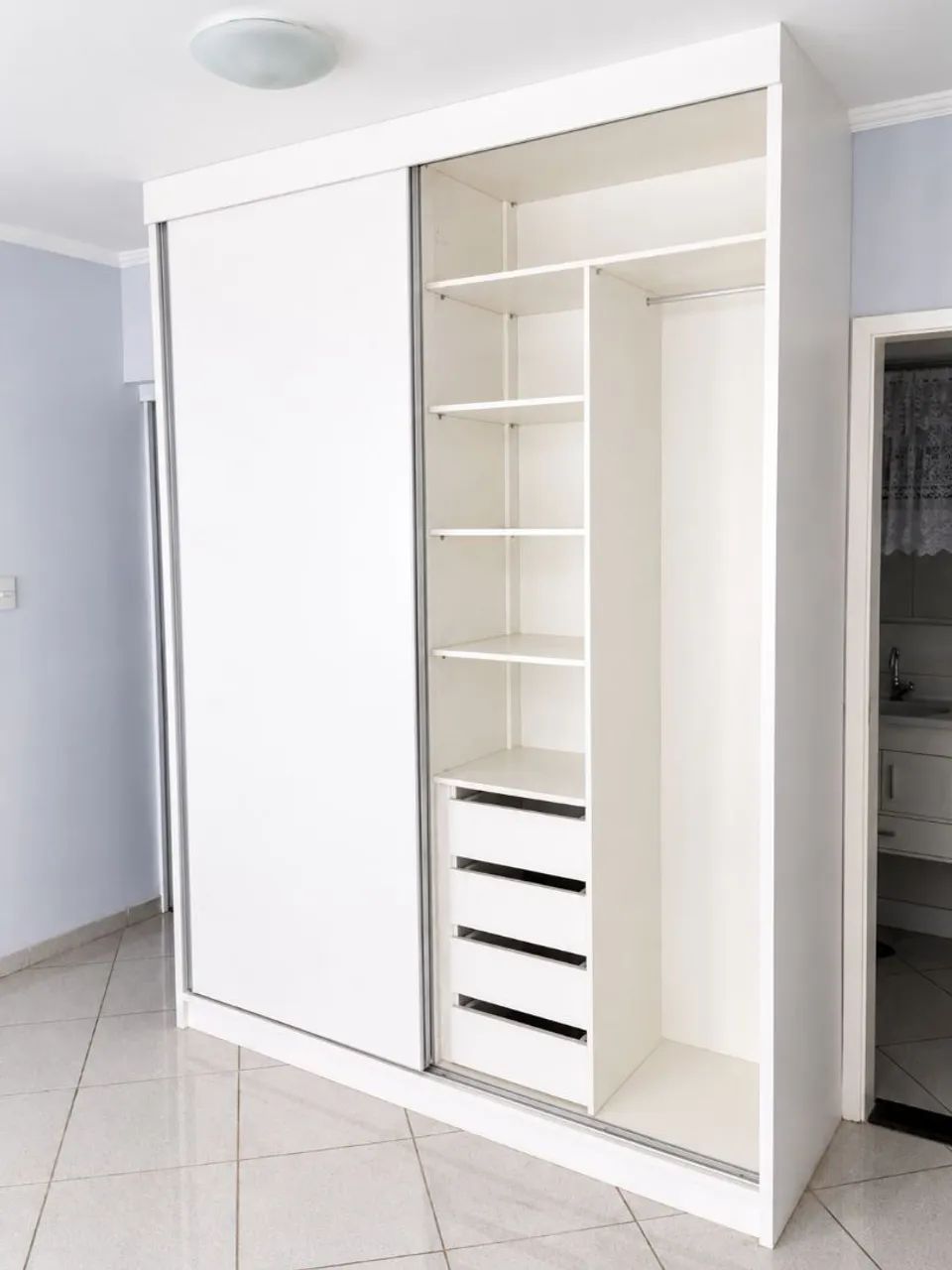 Guarda Roupas Embutido Planejado MDF 2mx2,50m - Foto 2