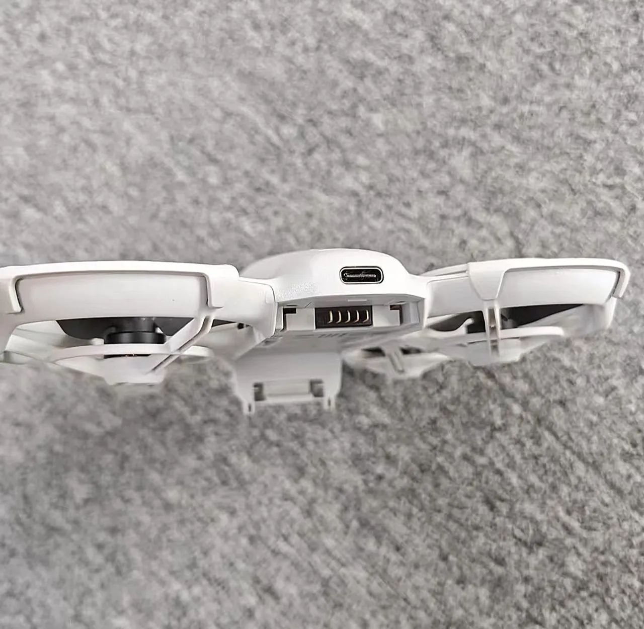 DRONE DJI NEO FLY MORE COMBO EXTREMAMENTE NOVO  - Foto 5