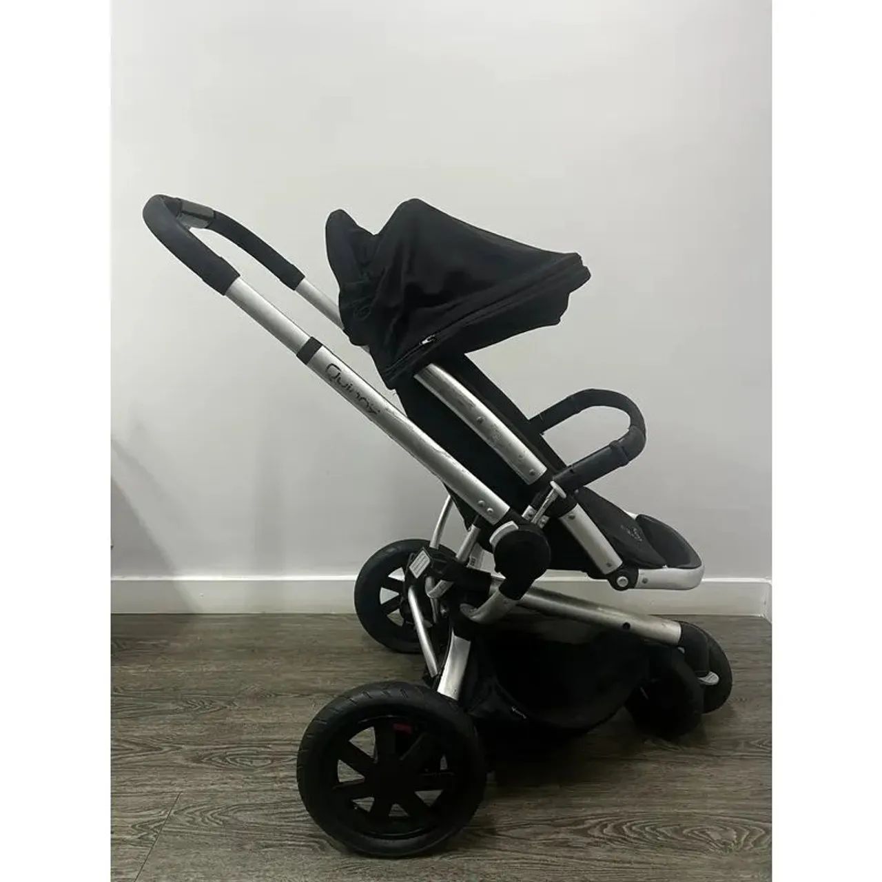 Carrinho de bebê 3 rodas  - Foto 2
