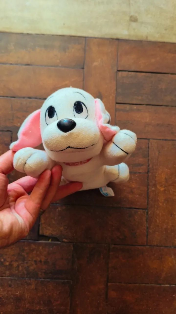 Colecionável Pelúcia Penny 101 Dalmátas SEGA e Disney