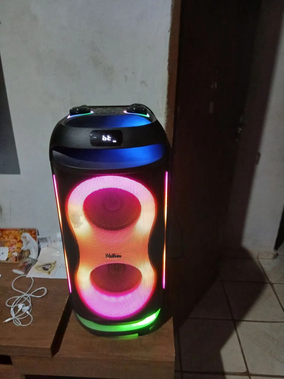 E uma caixa de som philco xtrem 800w - Foto 2