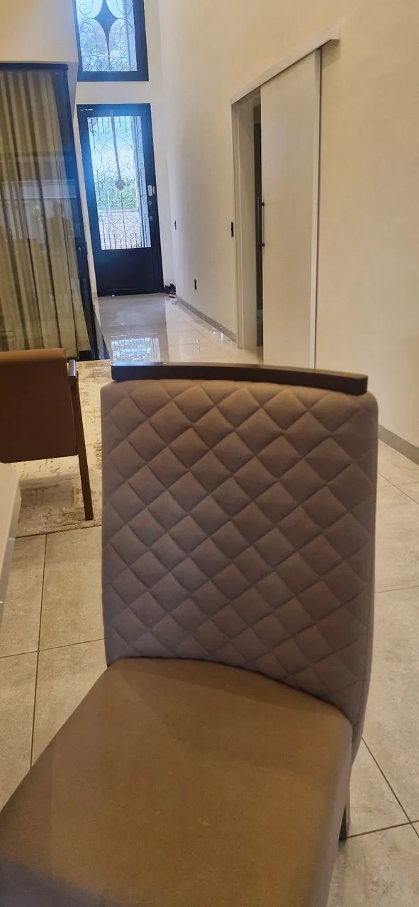 Conjunto mesa e cadeiras - Foto 3