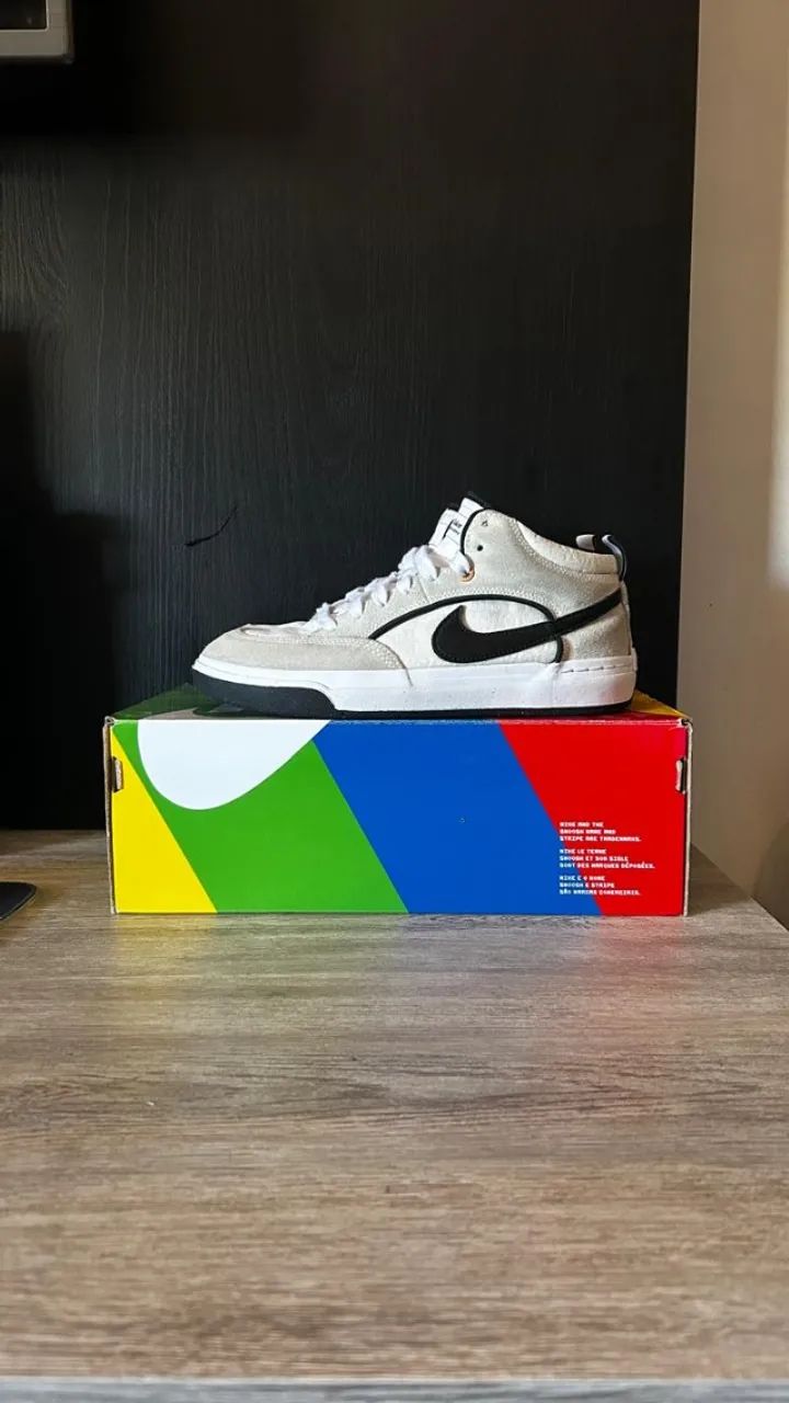 Tenis Nike SB React Leo