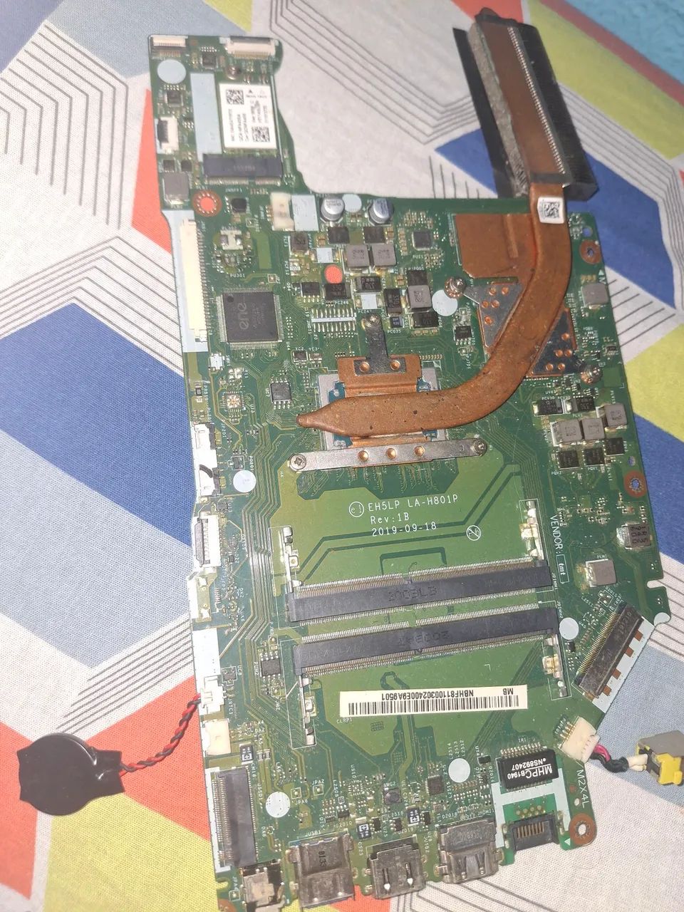 Placa mae com defeito para remoção componentes - Foto 2