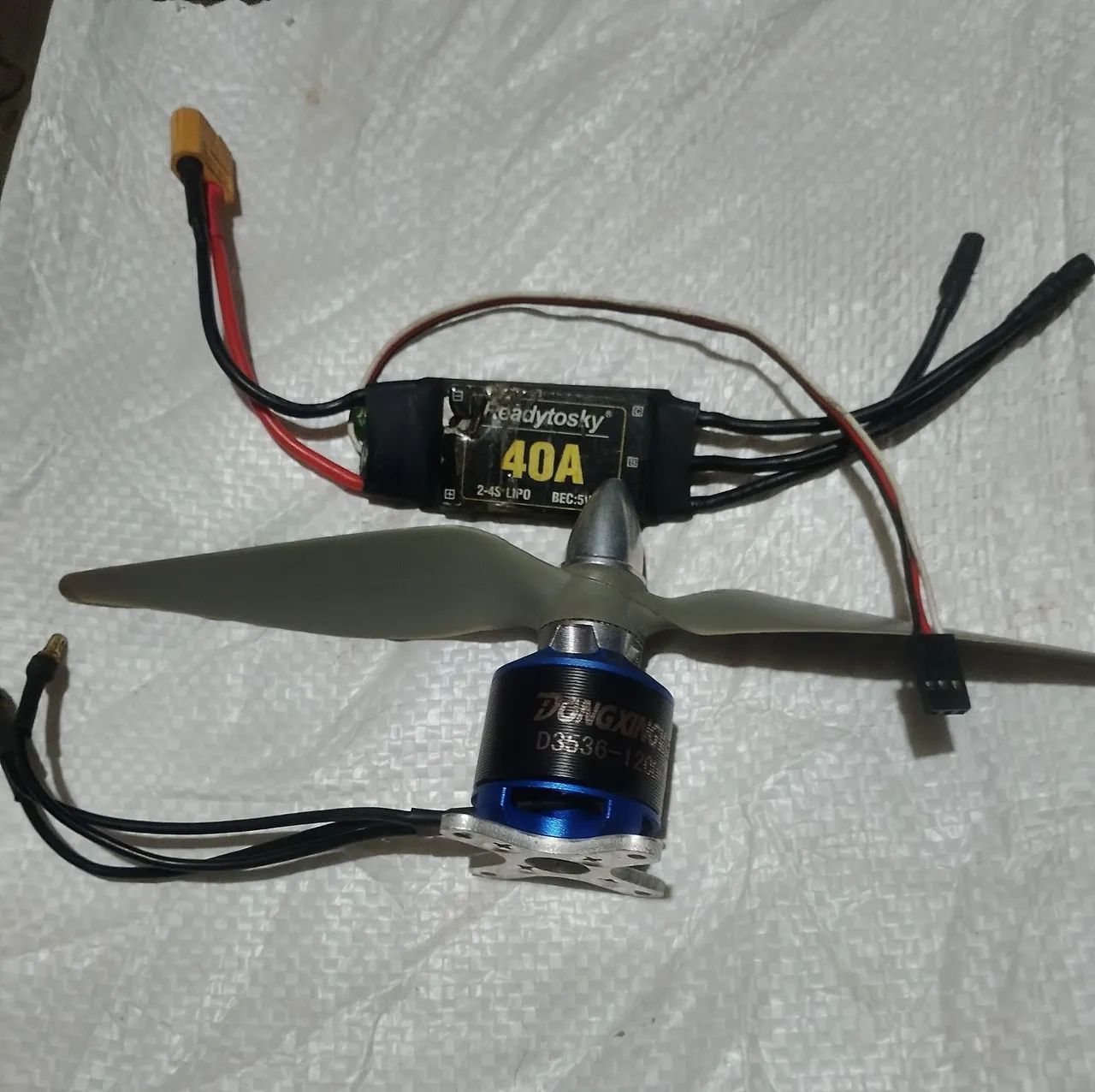 COMBO AEROMODELO ELÉTRICO