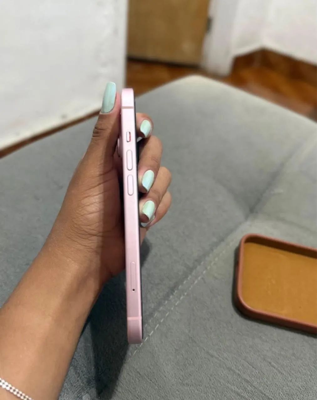 iPhone 15 128G - Foto 4