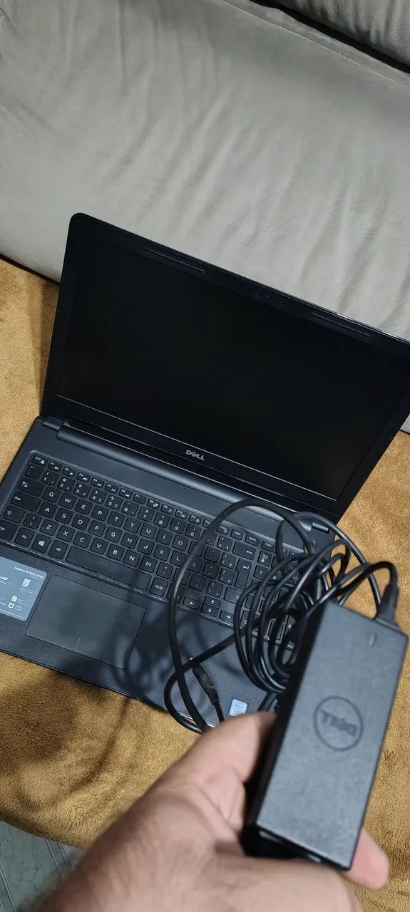 note book Dell 15 série 3000  1 tera de HD i3  - Foto 3