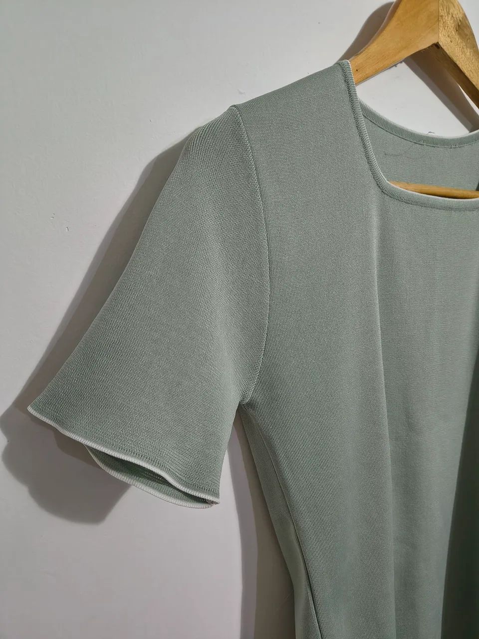Blusa Verde com Detalhes em Branco - Foto 5