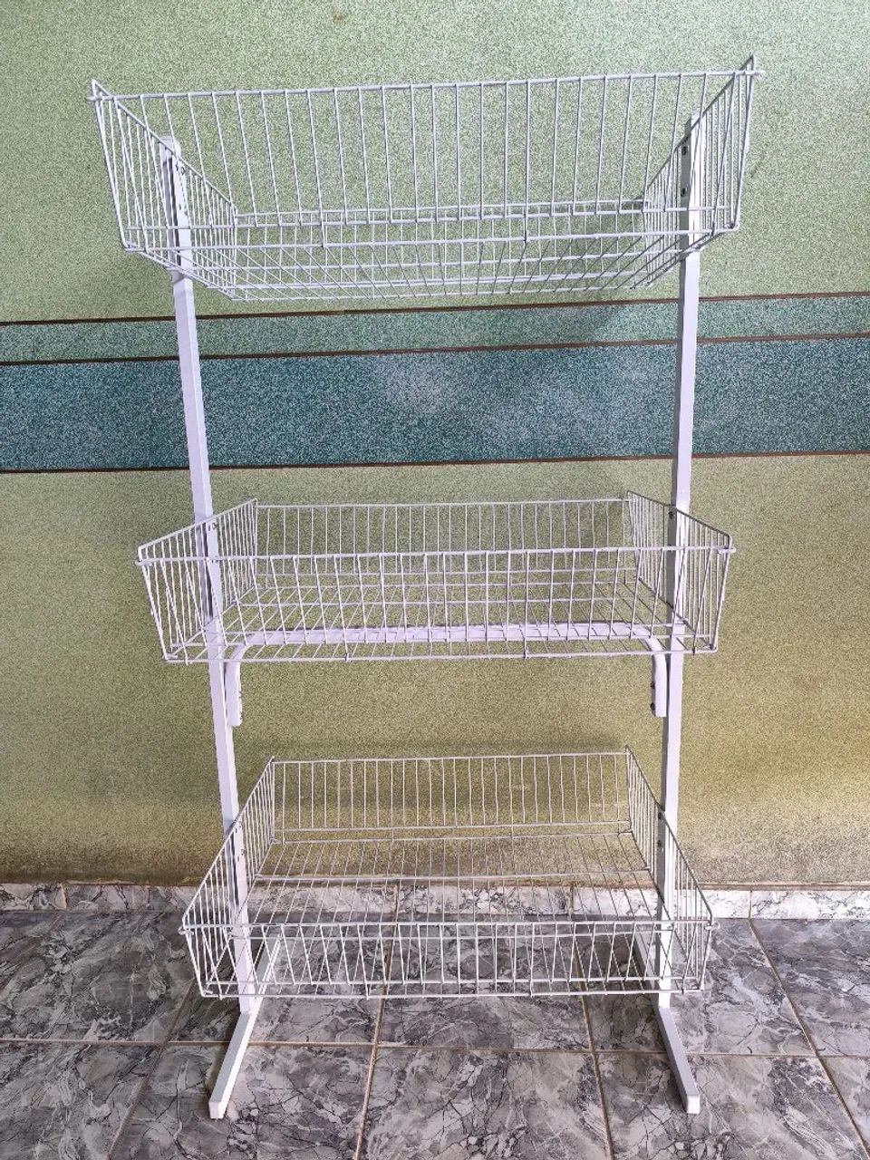 Cesto Aramado com 3 níveis 