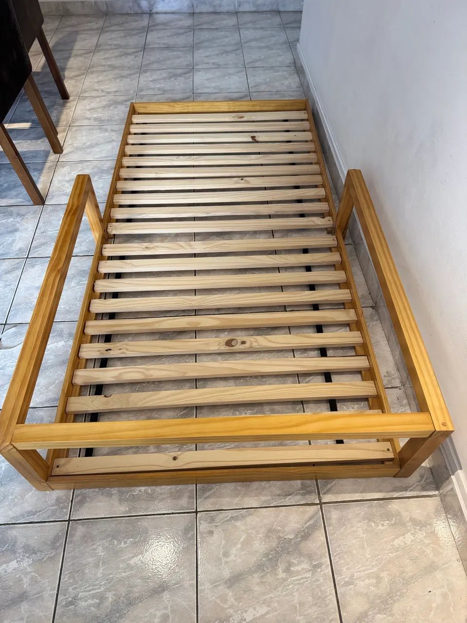 Cama de solteiro Montesoriana, Cola e Decora. - Foto 3