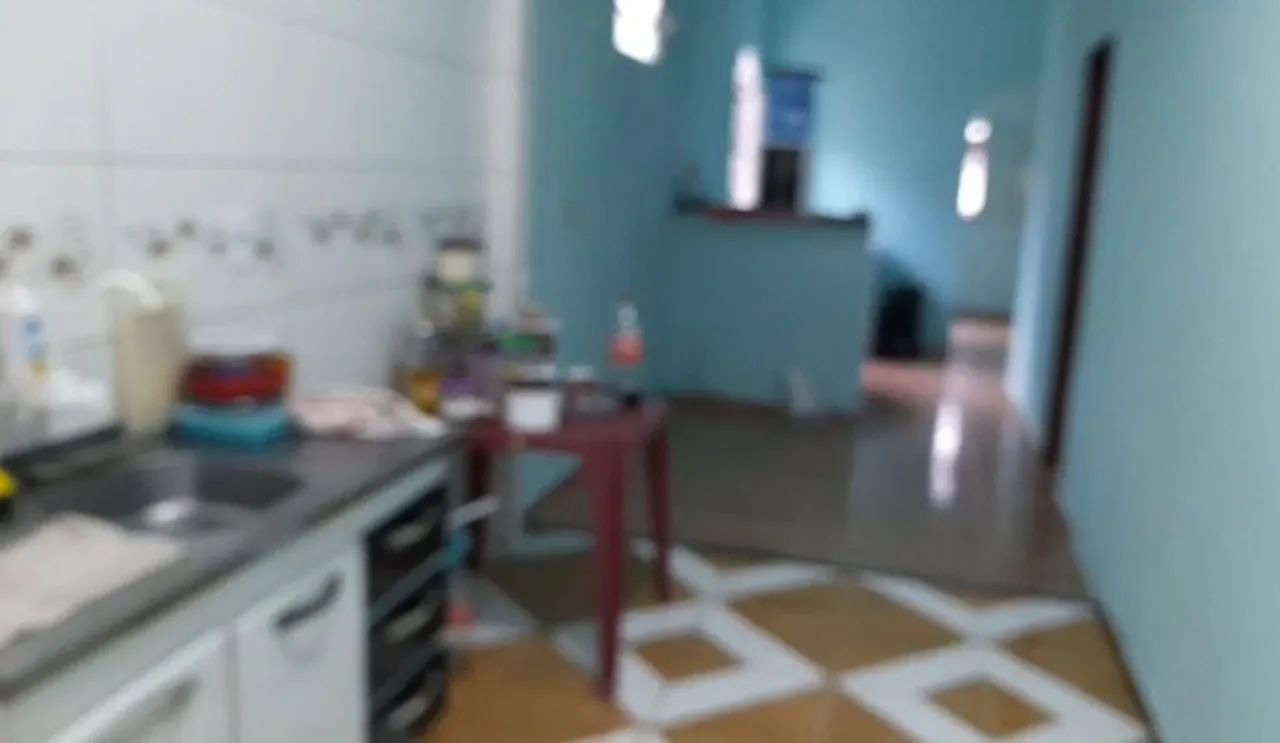//Casa com 3 Qrts e 2 apartamentos próxima ao Musa - Foto 2