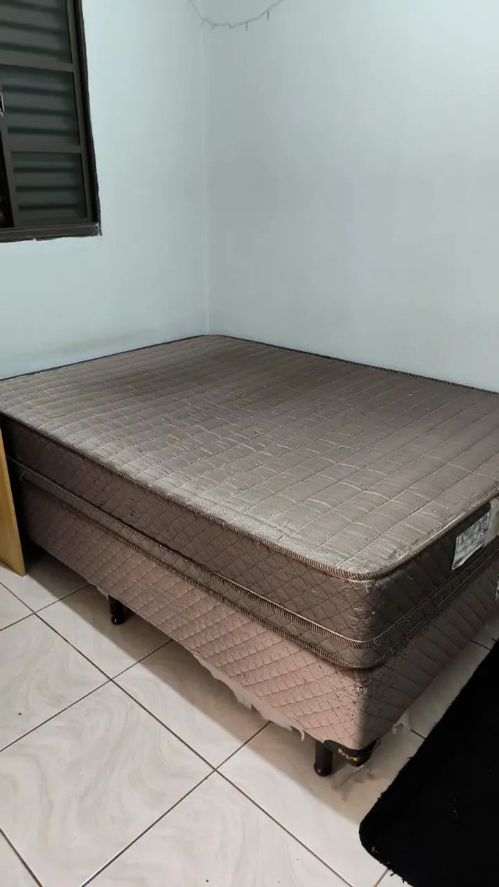 Cama de Casal com colchão