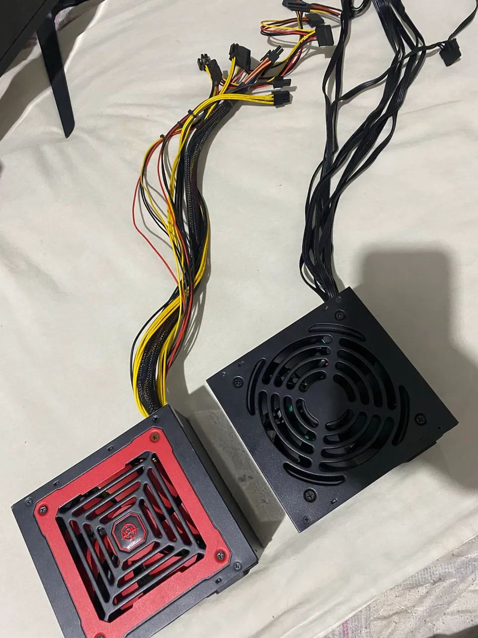 Vendo duas fontes 500w - Foto 2
