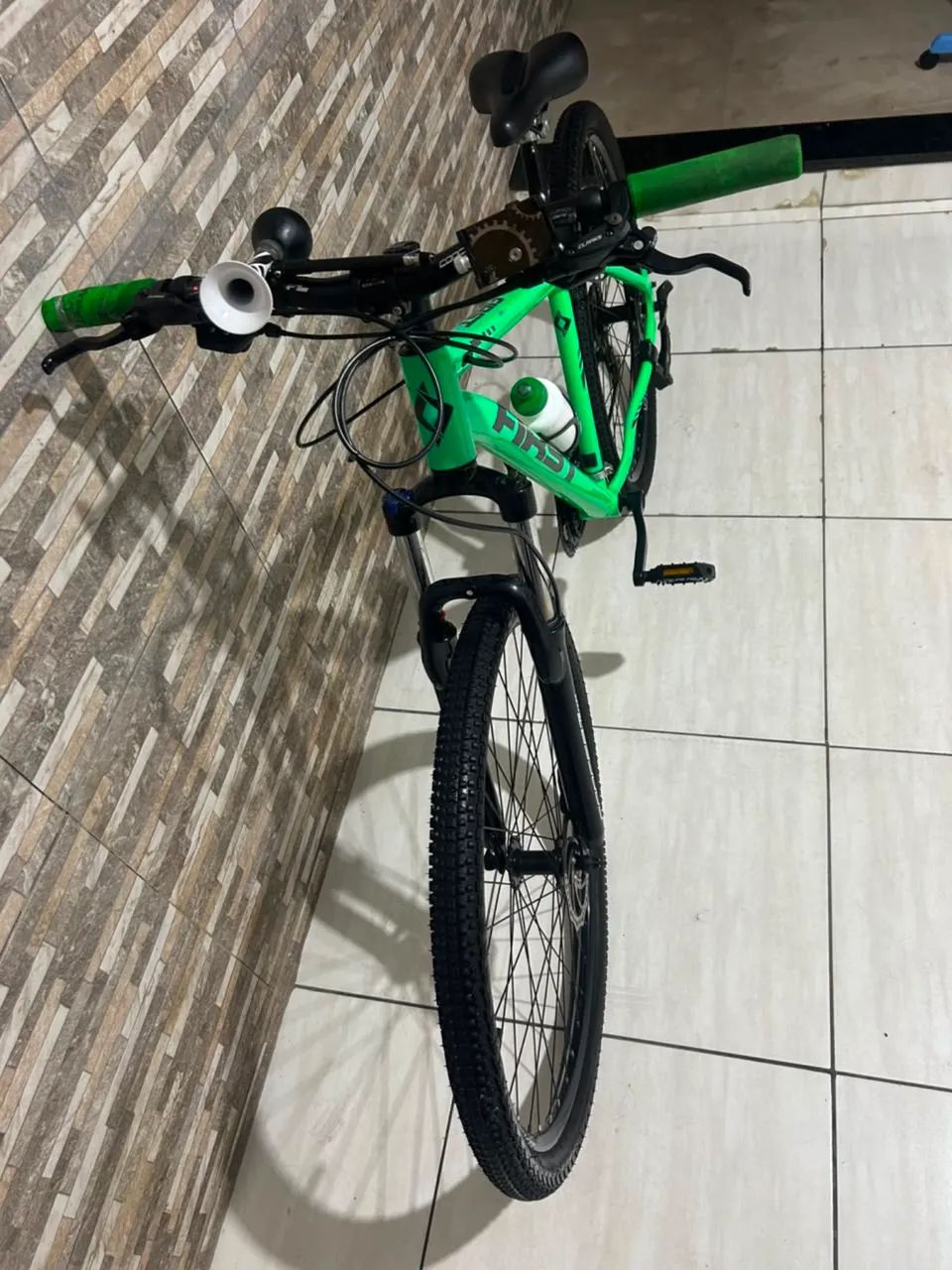 Bicicleta mountain bike first aro 20 - Foto 3
