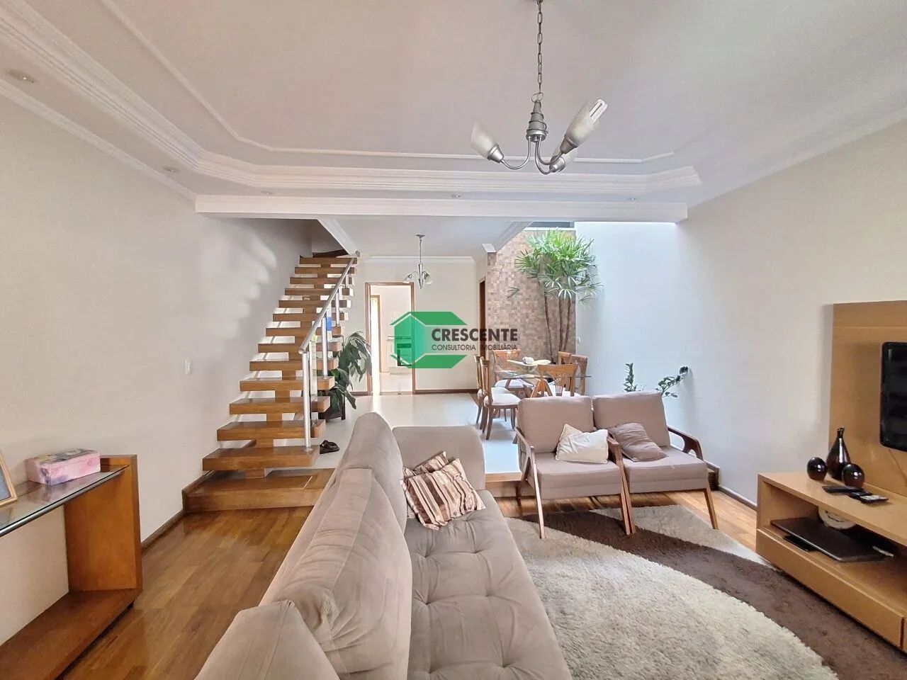Sobrado com 3 suites à Venda - Vila Scarpelli - Santo André