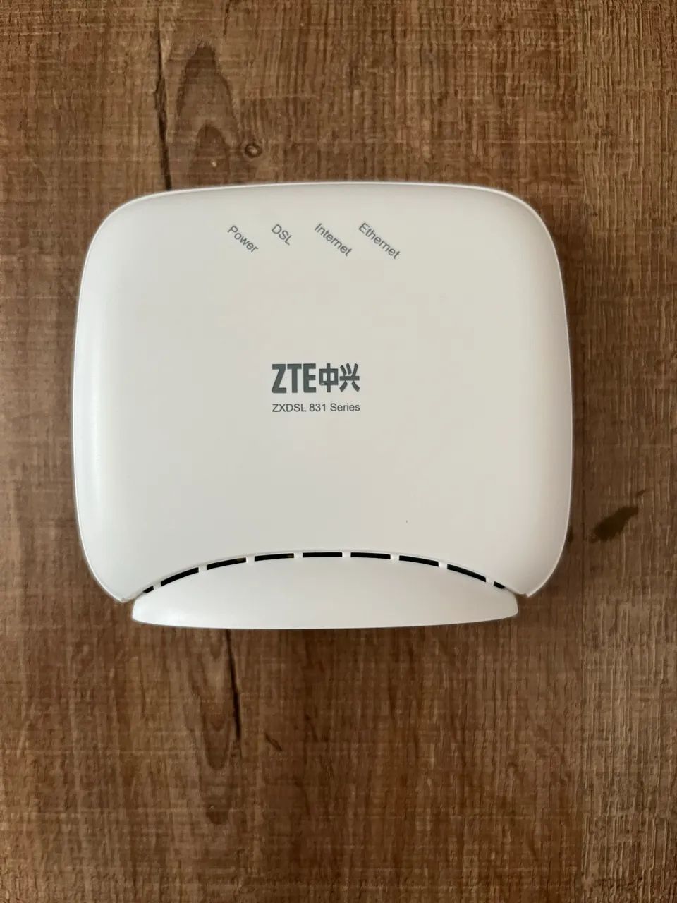 Modem ZTE zxdsl 831 series com fonte