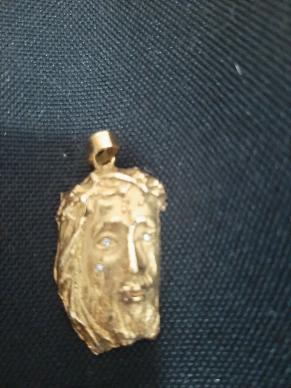 face de cristo ouro 18k e brilhantes