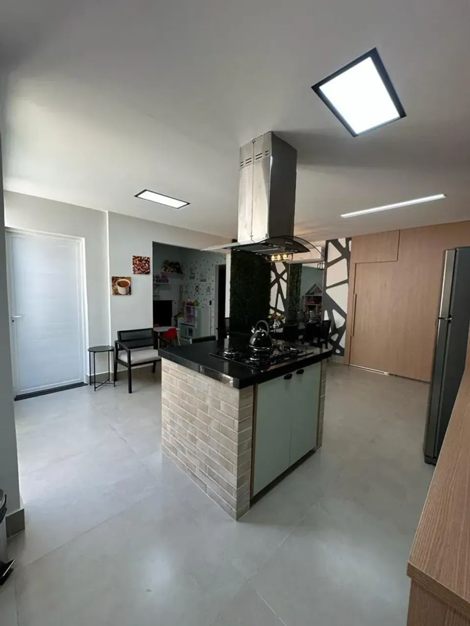 casa em condomínio fechado para alugar com armários planejados e  2 suítes bairro despraid - Foto 5
