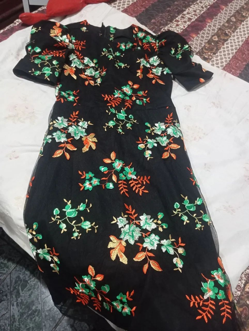 Roupa em boa e conservado  - Foto 2