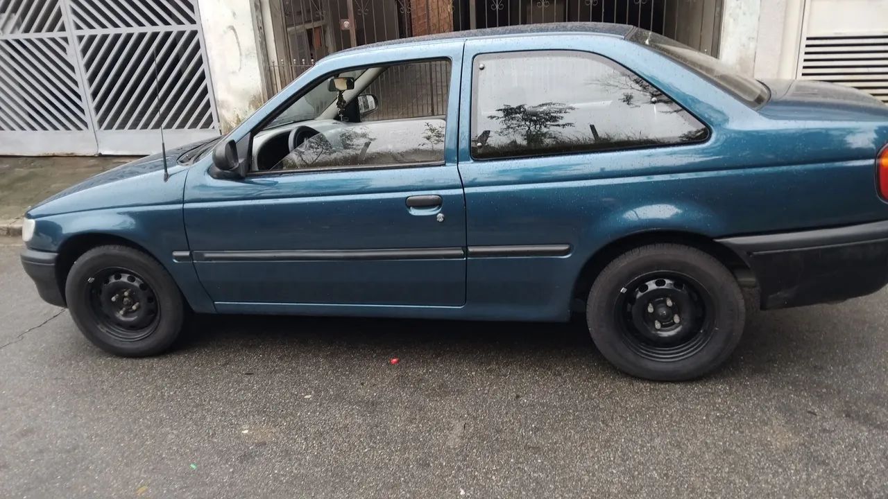 Volkswagen Logus 1.6 / CLI / CL/ GL (álcool) 1994
