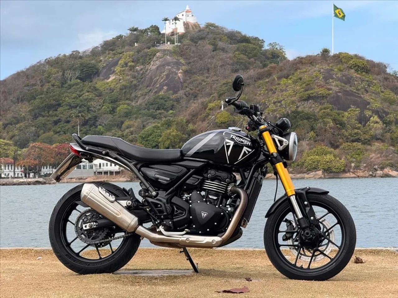 TRIUMPH SPEED 400 - Foto 2