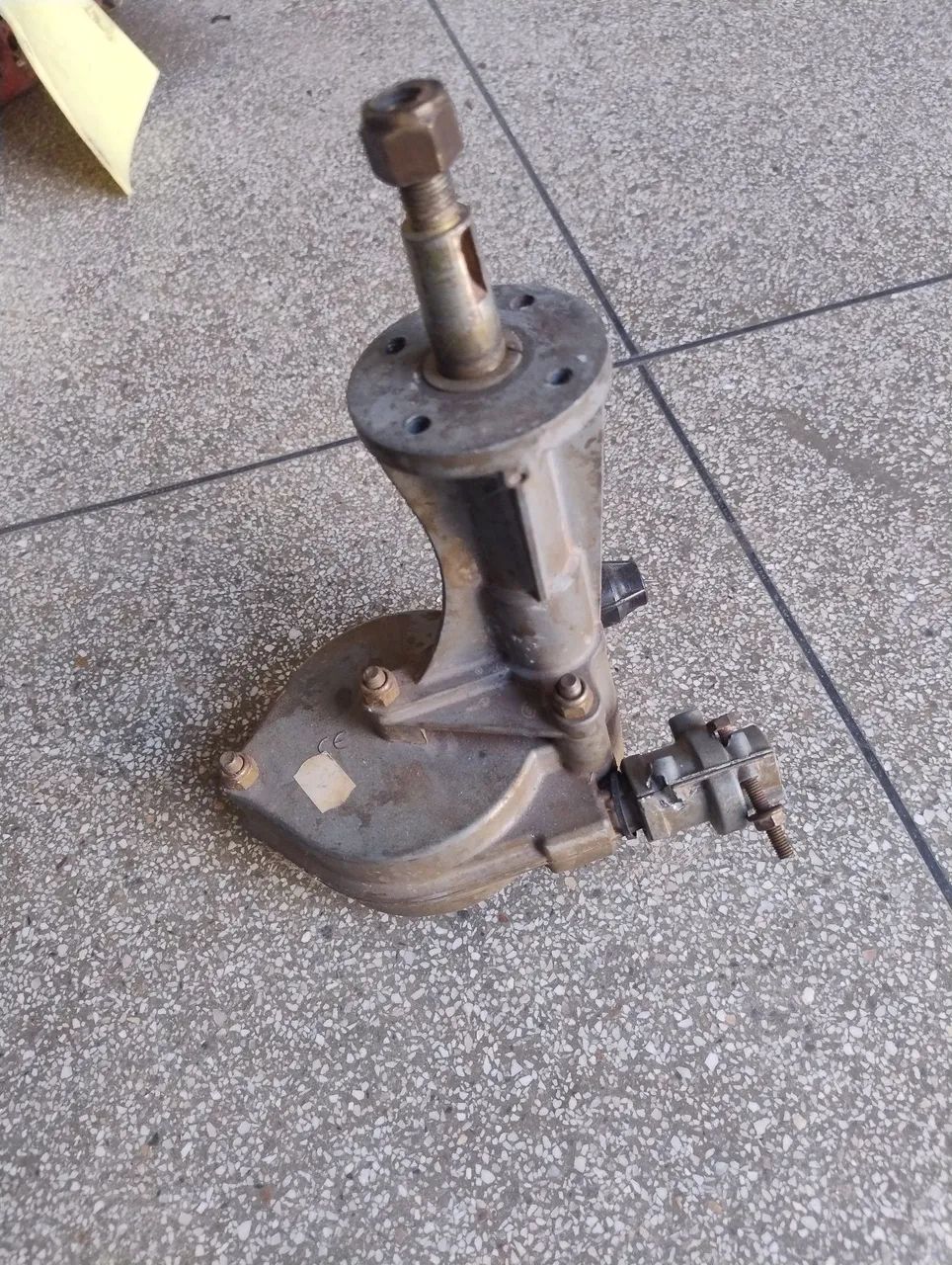 Caixa de direção de embarcação 