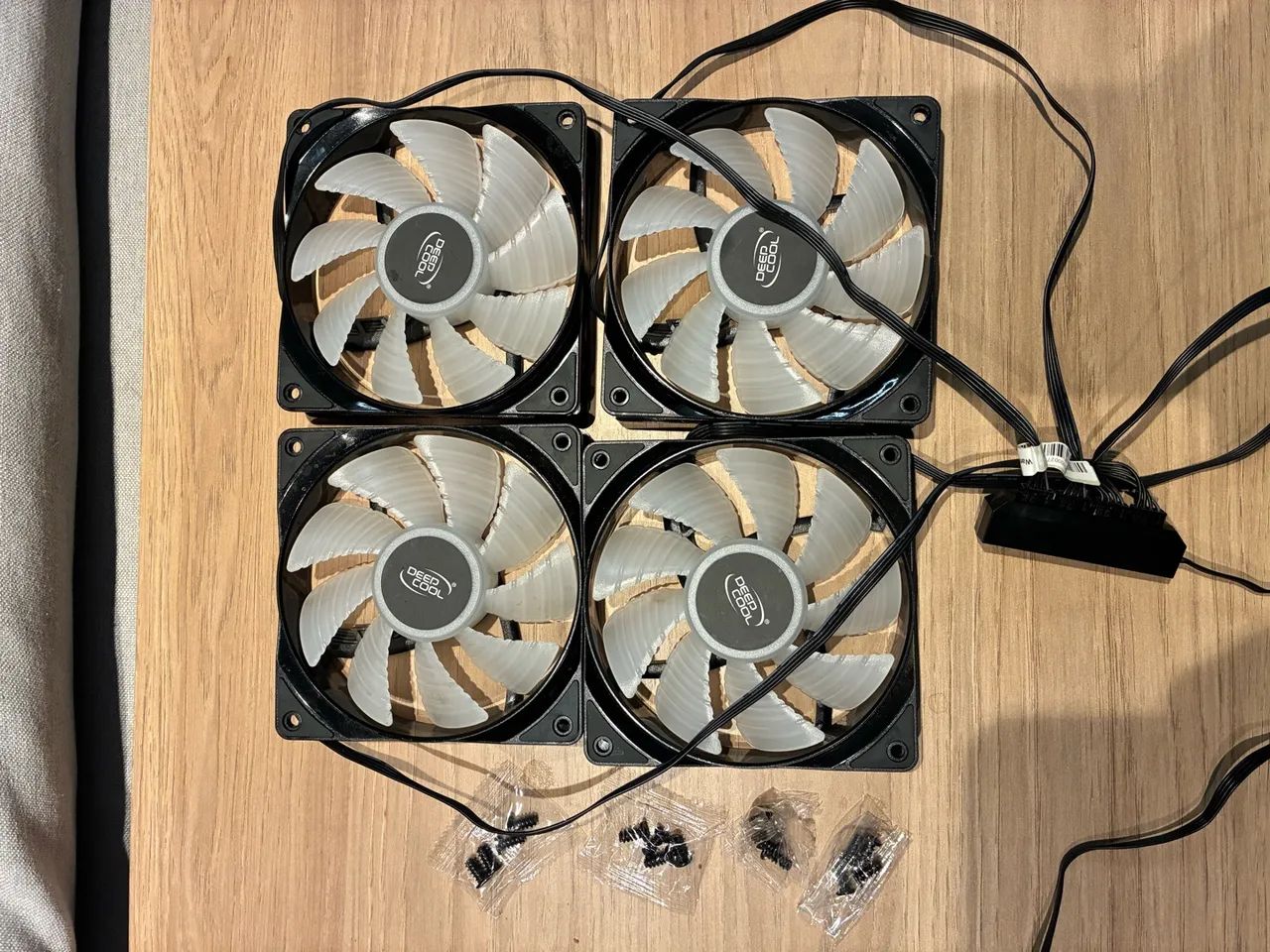 Kit 4 Fans DeepCool RGB RF-120 120mm - Foto 4