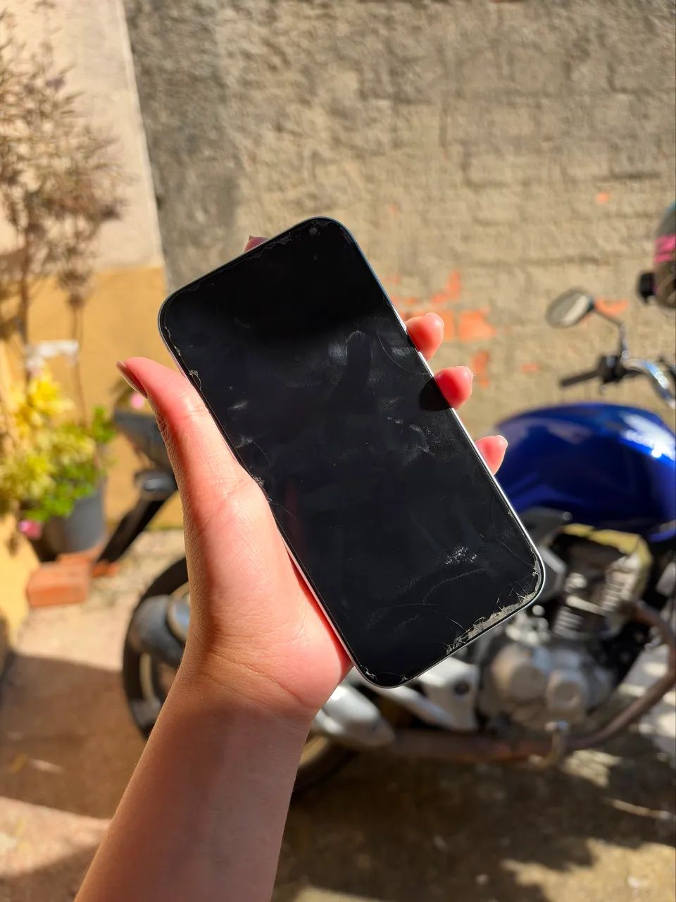 iPhone 15 - Foto 2