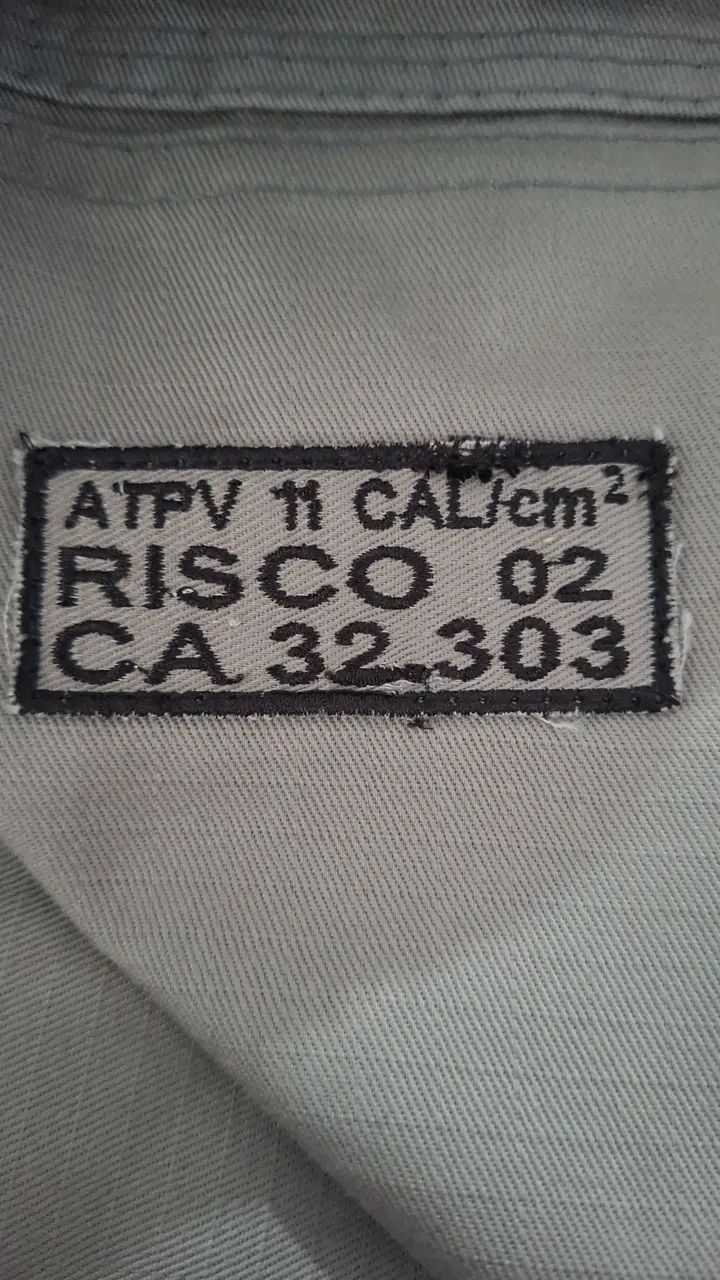 Causa e camisa de segurança.  - Foto 2