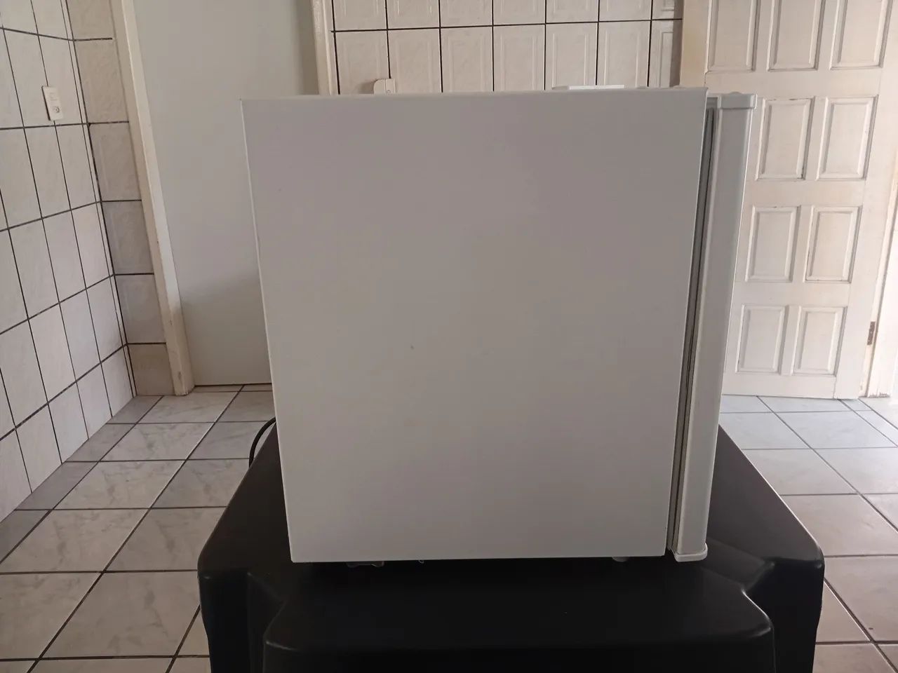 Vende frigobar - Foto 2