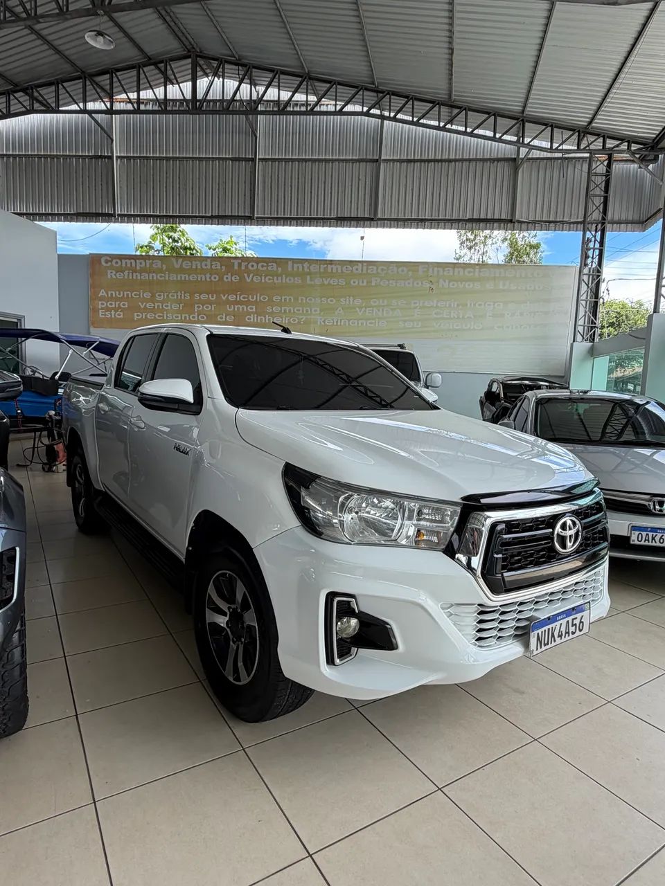 Toyota Hilux Hilux CD SR 4x4 2.8 TDI Diesel Aut. 2020