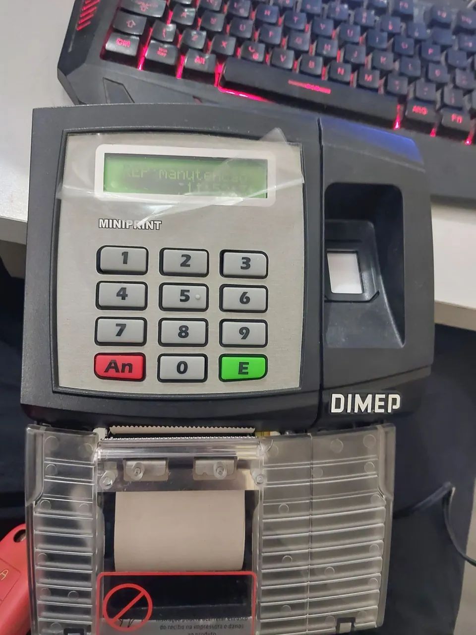 Maquina de ponto trabalho 