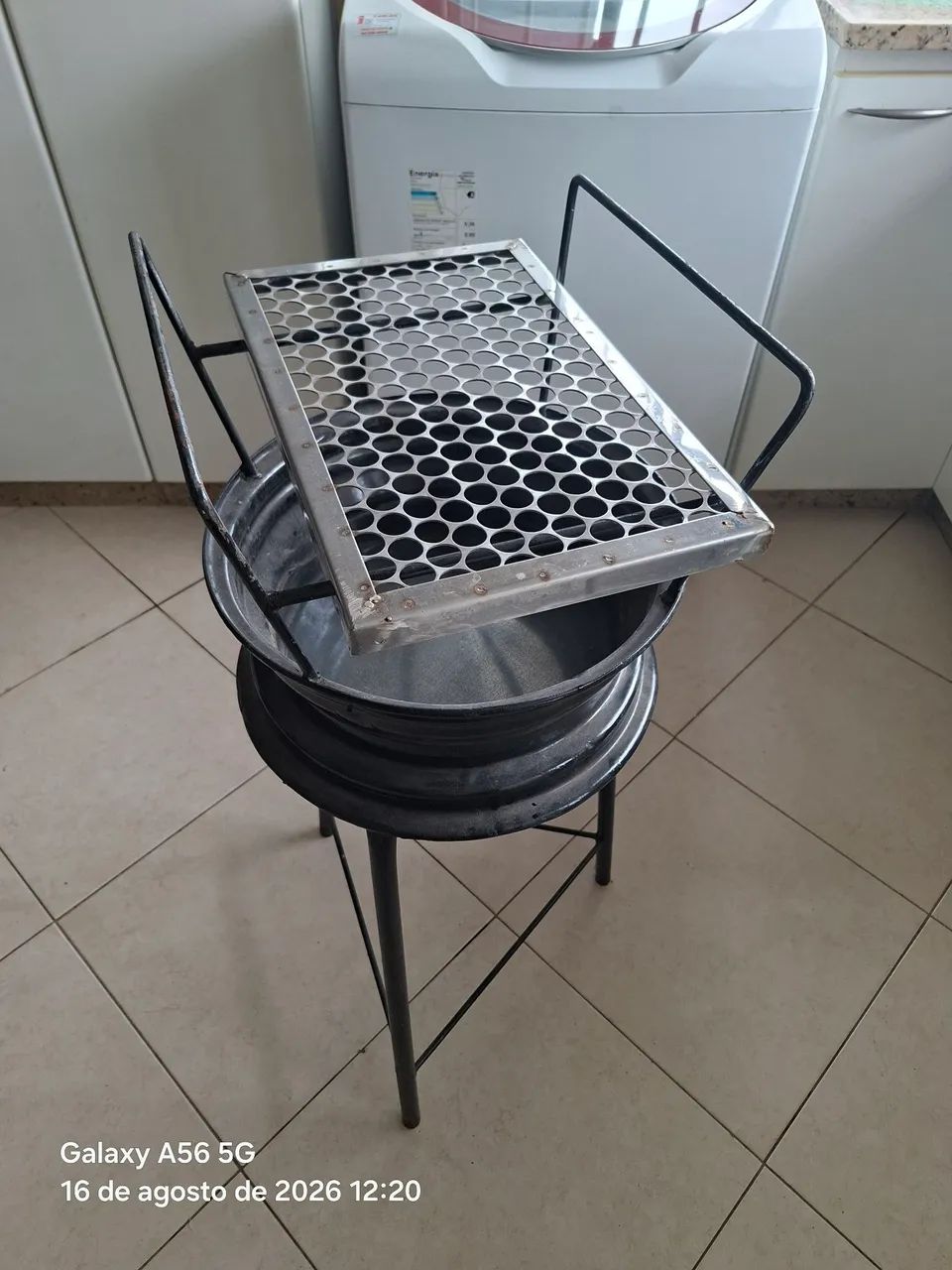 Churrasqueira de roda de carro  - Foto 2