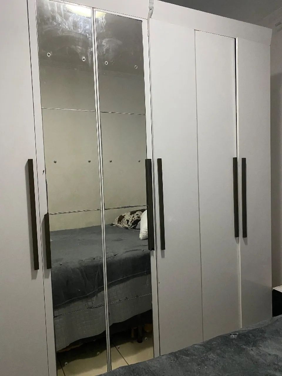 Guarda roupa 8 portas  - Foto 3