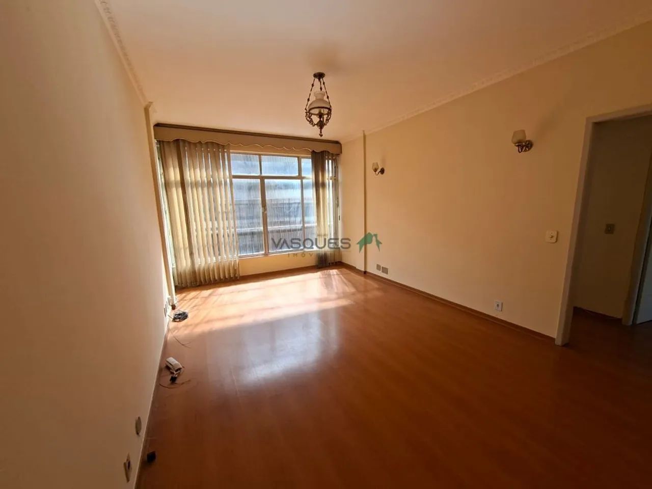 Apartamento com 2 quartos para locação no centro da cidade - Foto 2