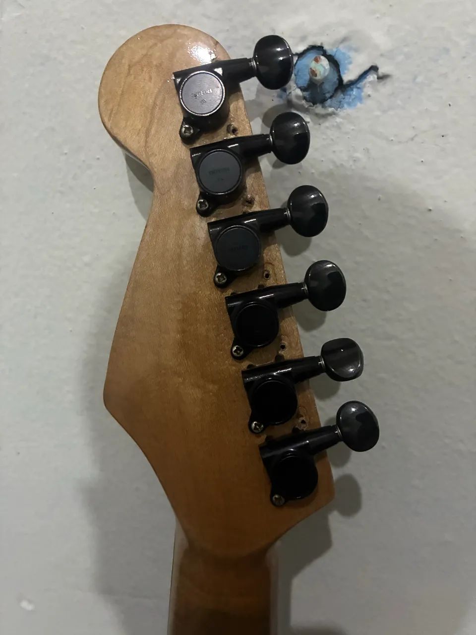 Guitarra Strato  - Foto 5