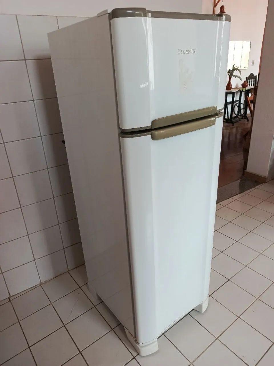 Geladeira Esmaltec degelo (com entrega) - Foto 2