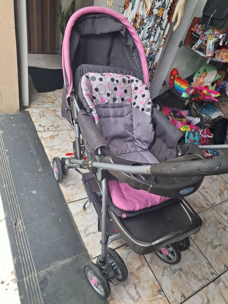 Carrinho de bebê COSCO  - Foto 5