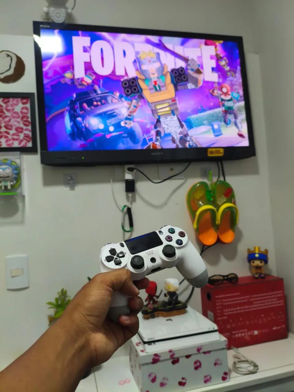 PlayStation 4 slim 1TB  - Foto 3