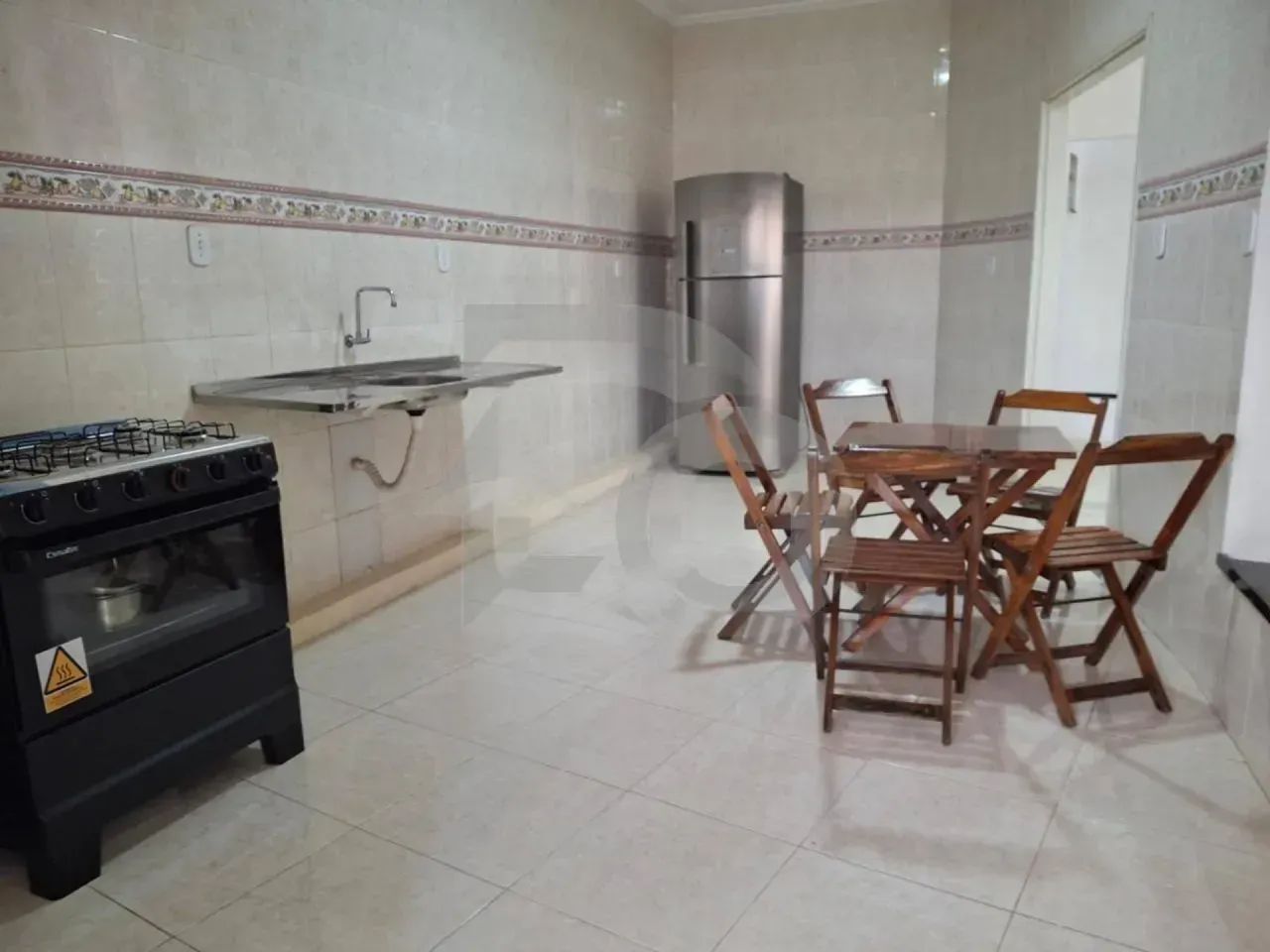 Apartamento no Centro de Nossa Senhora da Glória - 4 Quartos, 3 Banheiros e Varanda - Foto 3